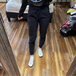 brand new, lulu joggers